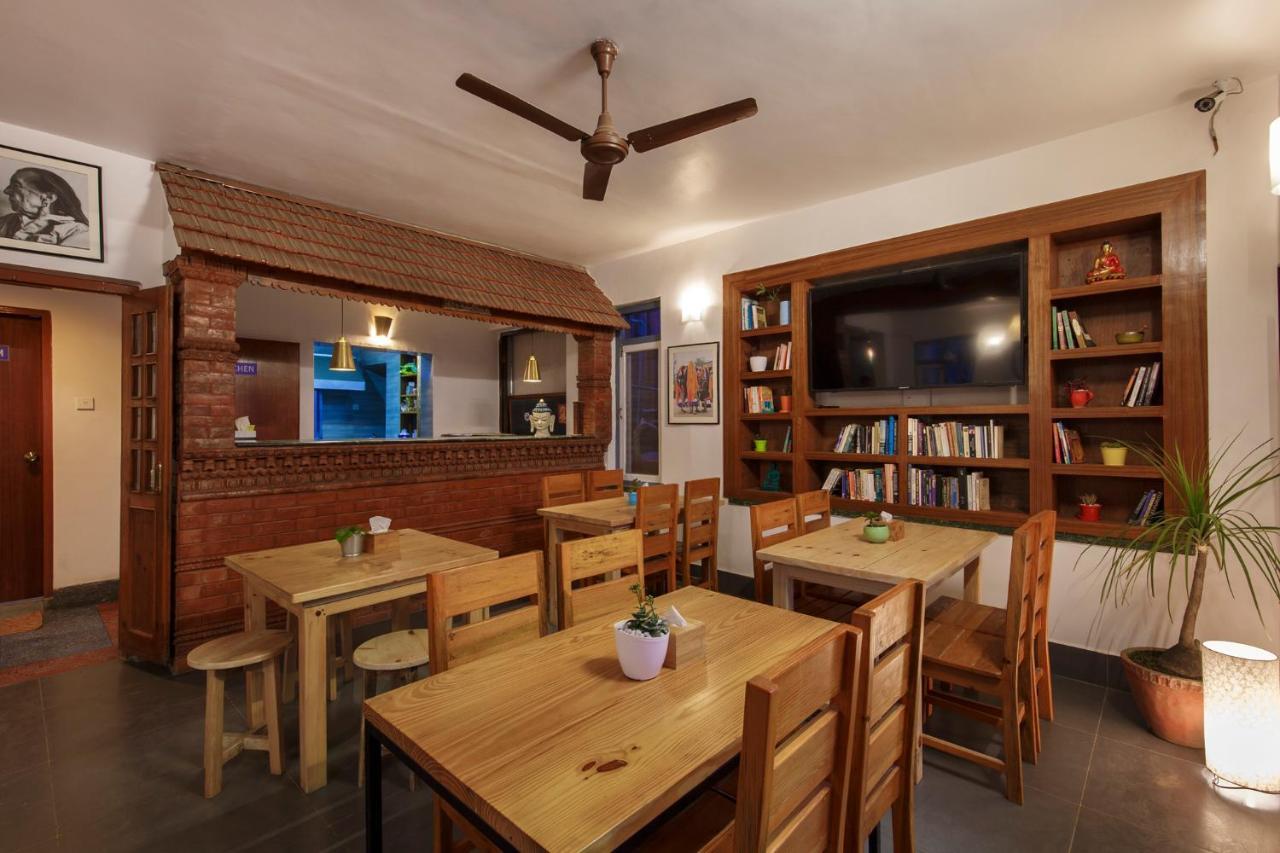 Pacific Guest House Катманду Екстериор снимка