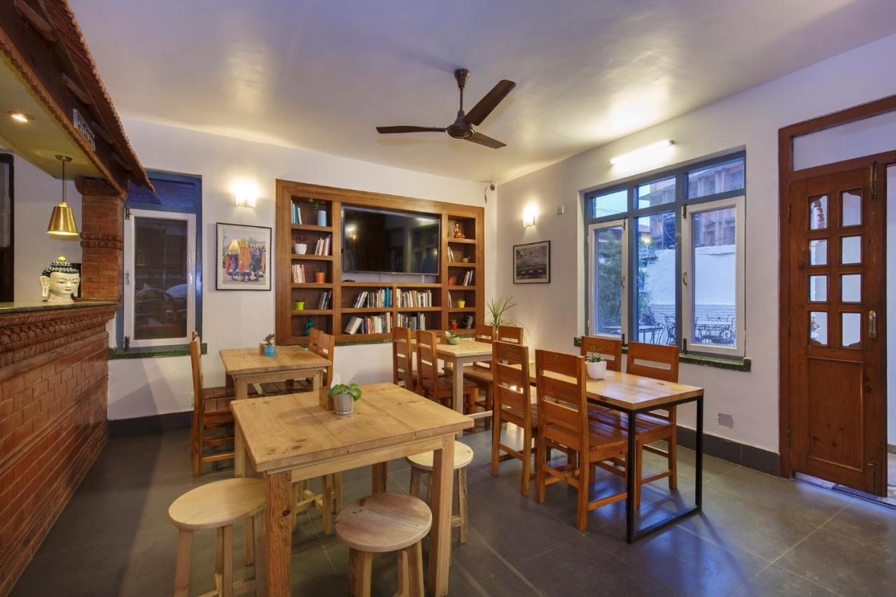 Pacific Guest House Катманду Екстериор снимка